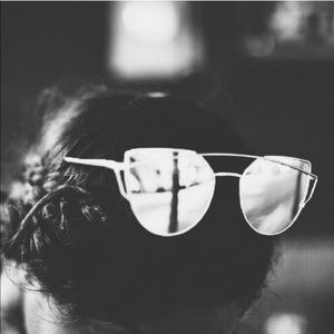 Accessories | Silver mirrored cat eye sunglasses